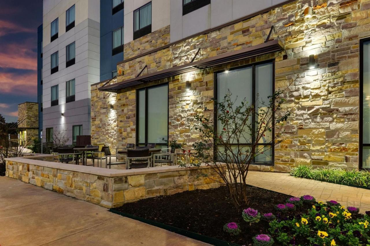 Towneplace Suites Houston I-10 East Exterior photo